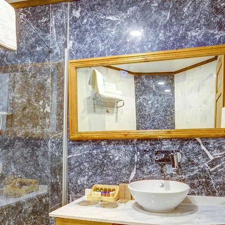 Unique Cappadocia Palace Szálloda