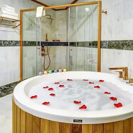 فندق Unique Cappadocia Palace غوريمِيه