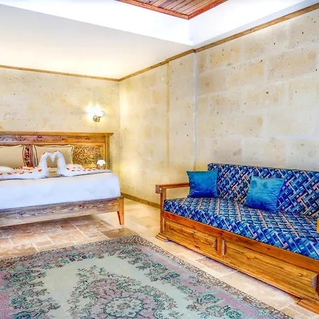 ホテル Unique Cappadocia Palace ギョレメ