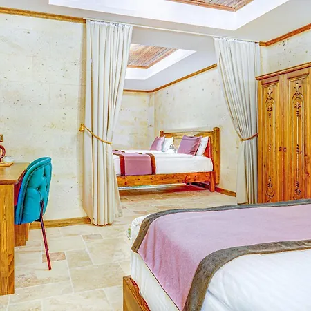 Unique Cappadocia Palace Hotel Göreme