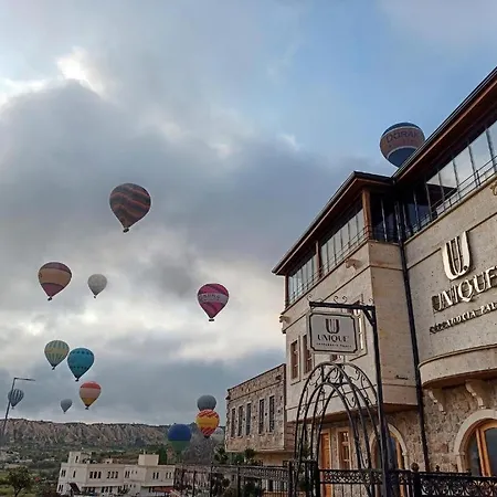 ホテル Unique Cappadocia Palace ギョレメ