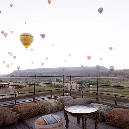 Unique Cappadocia Palace Hotel Göreme