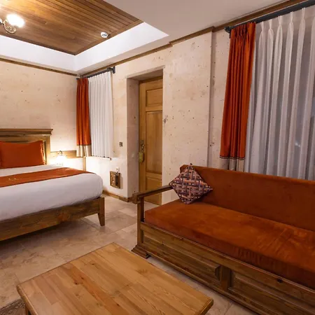 Unique Cappadocia Palace מלון