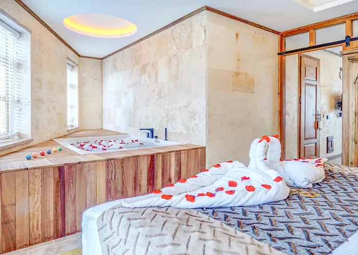 Unique Cappadocia Palace Hotel Goreme